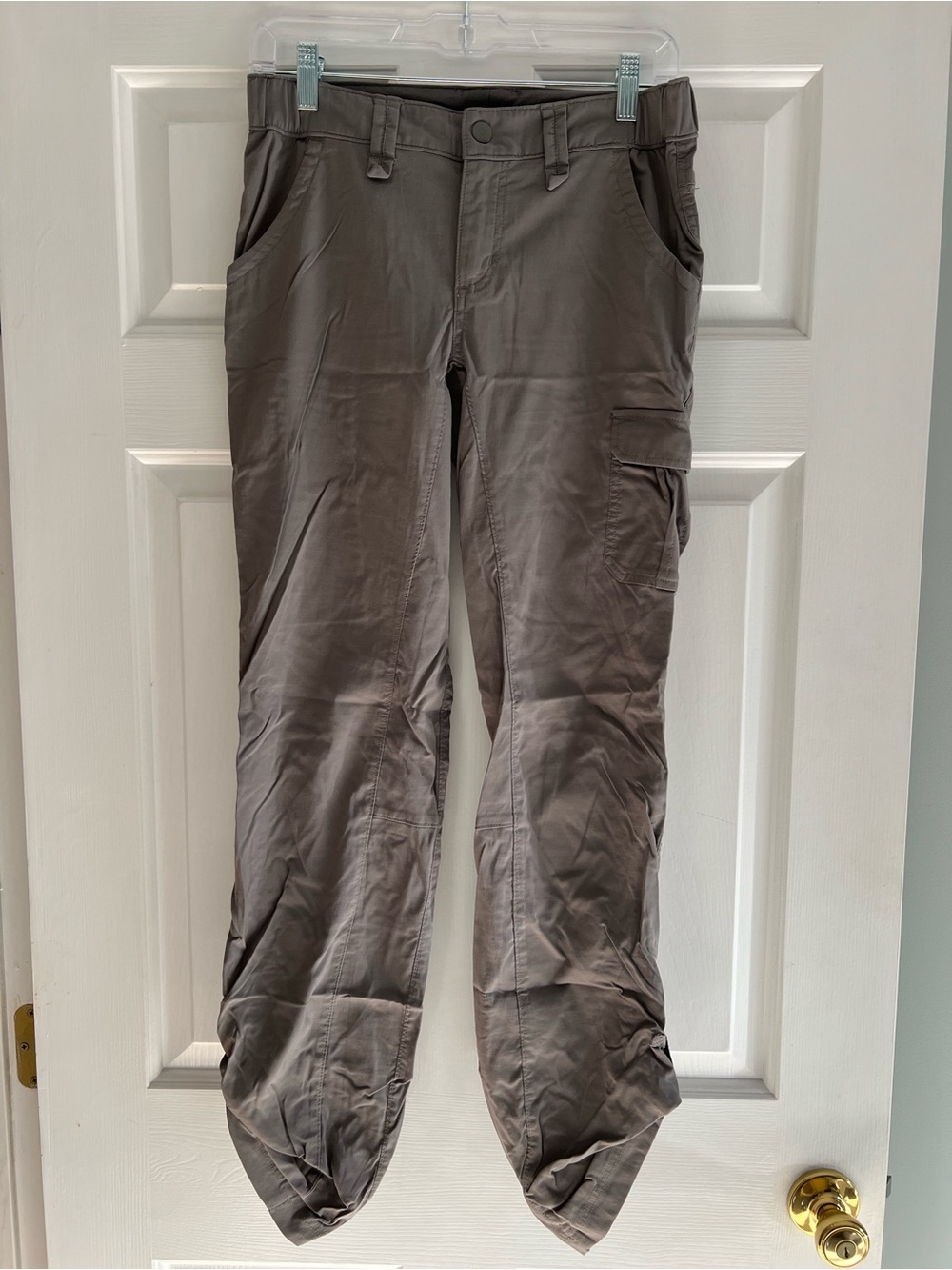 Duluth Trading Women’s Gray Cargo Pants